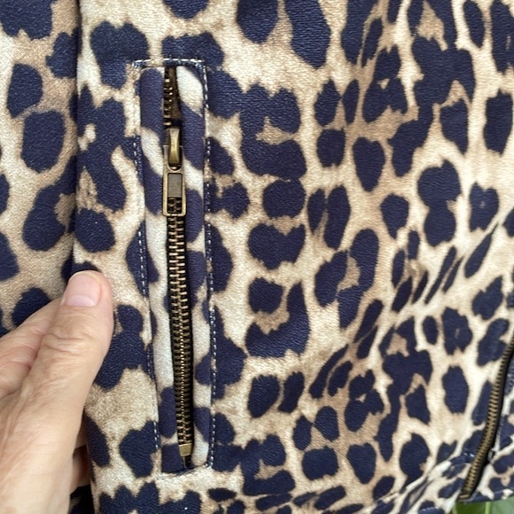 Easel leopard print Moto jacket - Picture 4 of 13
